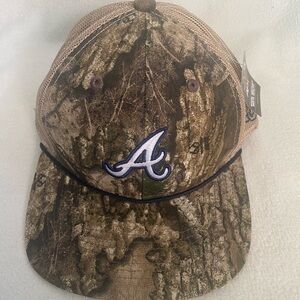 Realtree APX Camouflage Mesh Cap